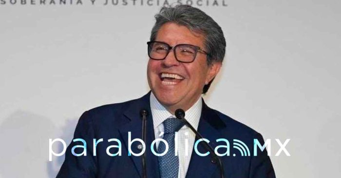 Redefine Sheinbaum el acto de gobernar; destaca Monreal apoyo en las plazas públicas