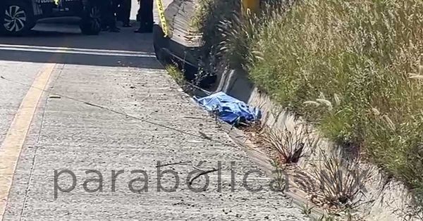 Muere hombre al caer de puente de Momoxpan y Perif&eacute;rico