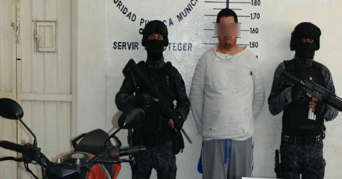Detienen a presunto asaltante de comercios en San Pedro Cholula