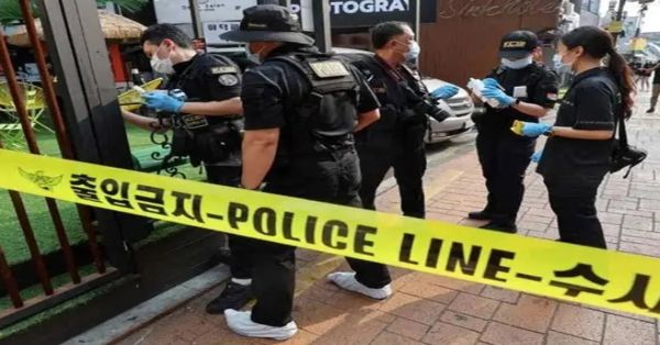 Enloquece un coreano, apuñala a abuelita y tres personas más