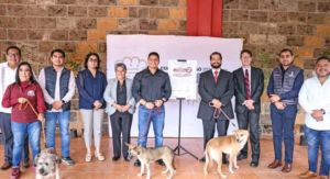 Firma Omar Muñoz convenio con la Universidad Mesoamericana de Puebla