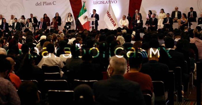 Exhiben huecos en informe de Mier