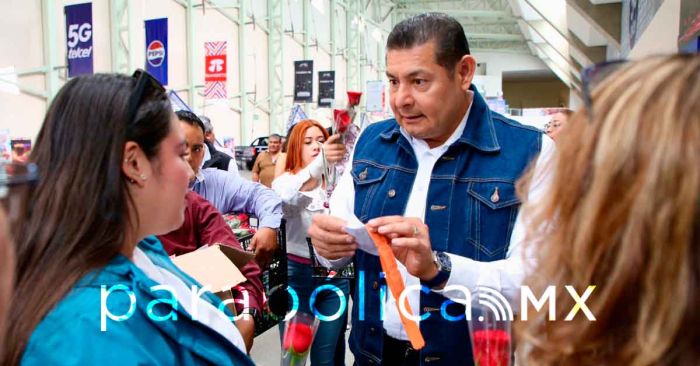 Recorre Armenta la Feria de Puebla en sus &uacute;ltimos d&iacute;as