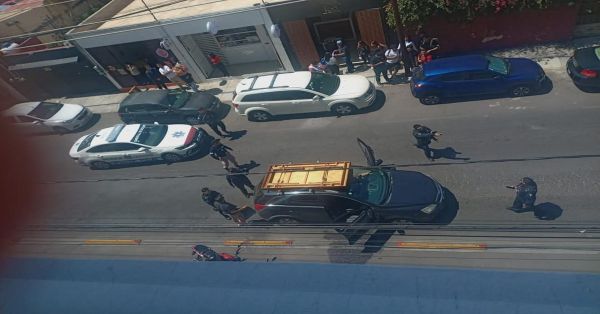 Balean a un hombre cerca de la UPAEP, al parecer se trat&oacute; de un altercado vehicular