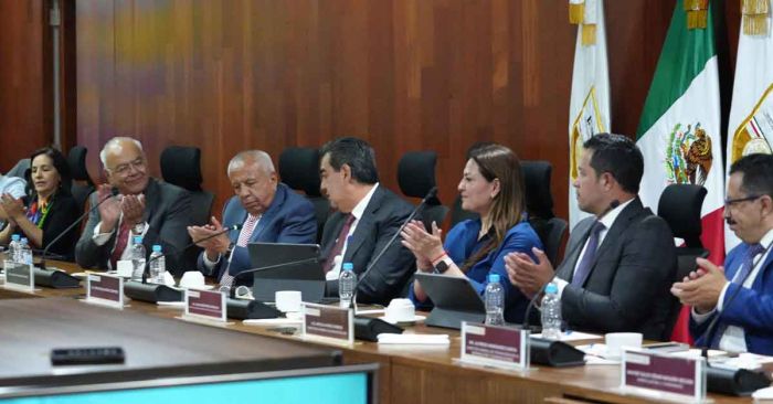 Asume Sergio Salomón titularidad del INM como anunció Sheinbaum