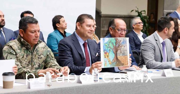 Compromete Armenta pleno respeto al ejercicio periodístico en Puebla