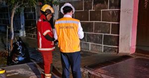Atiende PC corto circuito en zona del Carmen