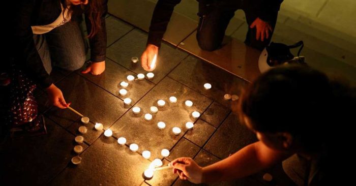 Sube a 16 muertos tras tiroteo masivo en Bondy Beach, Australia