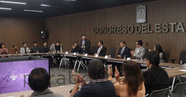 Realizan en Congreso del Estado el Conversatorio “Por una Puebla libre de adicciones”