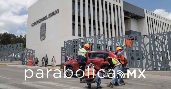Se deslinda Pepe Chedraui de topes frente al Congreso