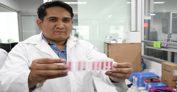 Desarrollan en la BUAP tecnología para eliminar colorantes textiles y fármacos