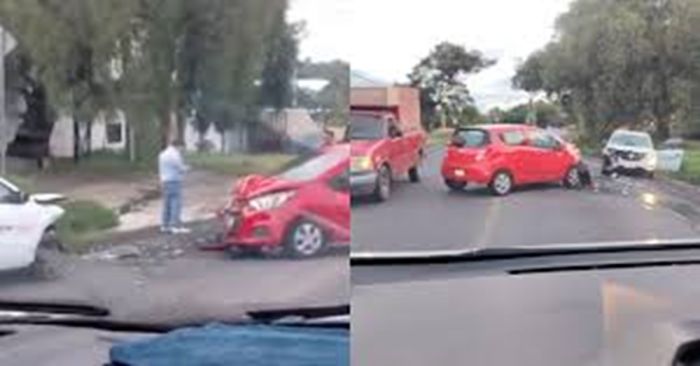 Reportan accidente vehicular en la carretera Puebla-Atlixco, solo da&ntilde;os materiales