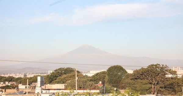 Continúa volcán Popocatépetl con baja actividad
