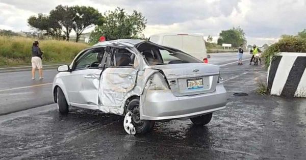 Mueren dos adultos mayores en accidente en la Puebla-Atlixco