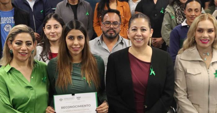 Destaca Laura Artemisa importancia de salud mental para desarrollo y bienestar