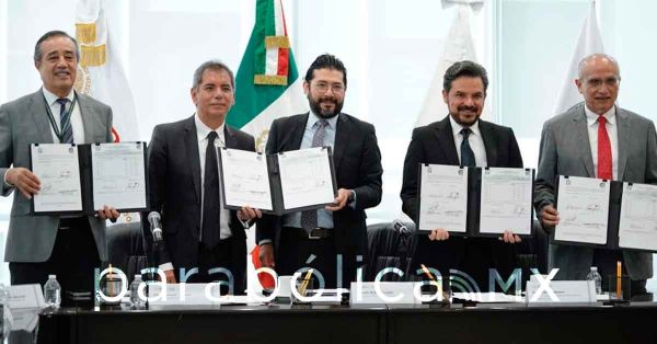Firman IMSS y Sindicato hist&oacute;rico Contrato Colectivo de Trabajo 2025-2027