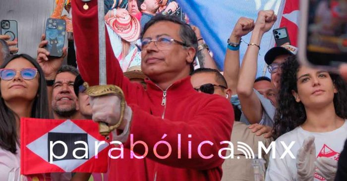 Disminuyó extrañamente protección del senador Miguel Uribe: Petro