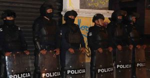 Realizan operativo vs ambulantes en Centro Histórico de Puebla