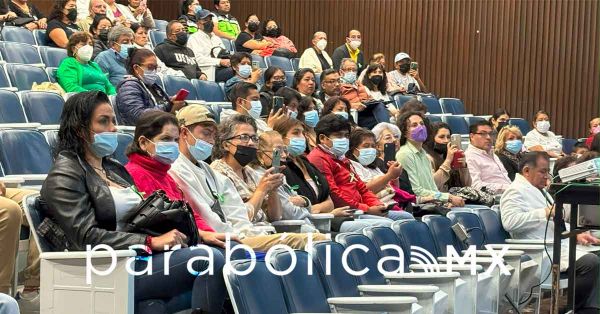 Reconoce IMSS Puebla a familias donadoras de órganos