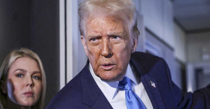 Lamenta Trump no poder reelegirse por tercera vez