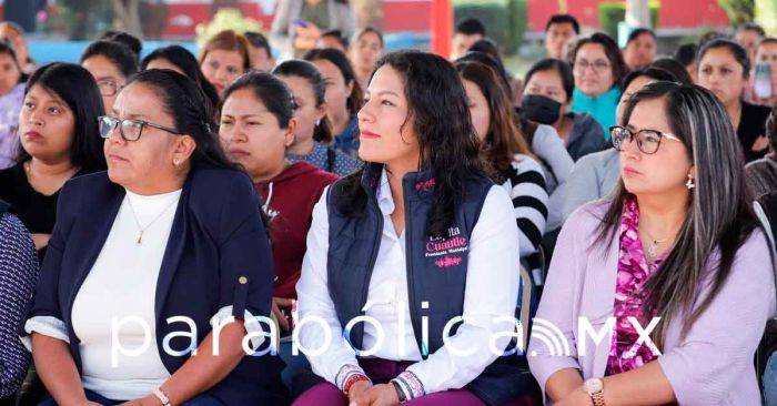 Mantiene San Andrés Cholula el taller Padres y Madres Construyendo el Futuro