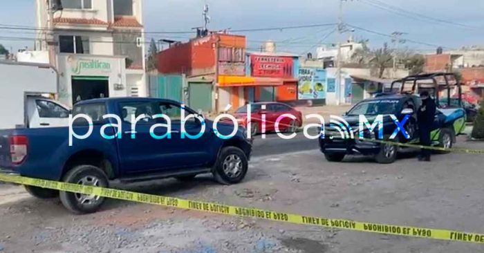 Roban camioneta con violencia en la Vía Corta a Santa Ana