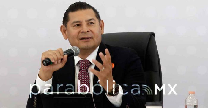 Se ejecutará el Cablebús con eficiencia y transparencia: Armenta