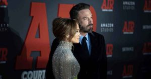 Oficialmente Jennifer López y Ben Affleck están divorciados