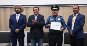 Expresa Pavel Gaspar su gratitud y reconocimiento a la labor de polic&iacute;as