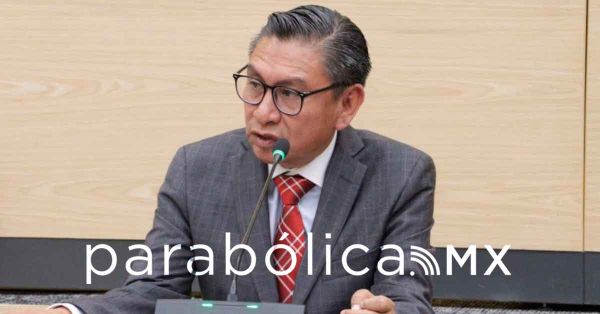 Propone Figueroa que trabajadores cuenten con permisos para exámenes médicos