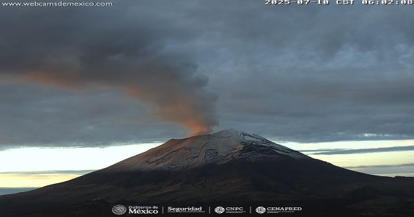 Registra Popocat&eacute;petl 38 exhalaciones y 877 minutos de tremor
