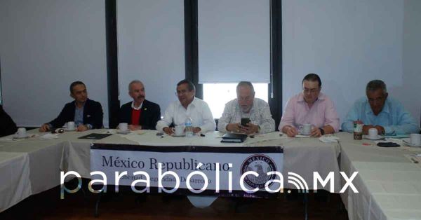 Buscan sumar a 15 mil poblanos para el partido ultraconservador México Republicano