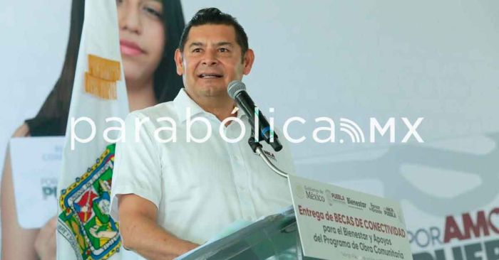 Entrega Armenta recursos para Obra Comunitaria en la Mixteca poblana