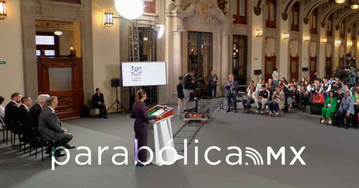 Celebra Sheinbaum retorno de una parte de Banamex a manos mexicanas