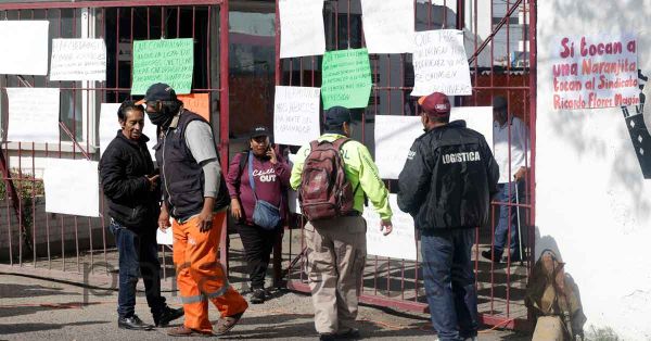 Atiende OOSL inquietudes de &quot;naranjitas&quot; tras manifestación