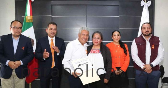 Ubican a Puebla en el top 10 de mejor desempeño docente: SEP