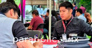Ofrecen salud a colaboradores de Veana en alianza con el DIF Puebla Capital