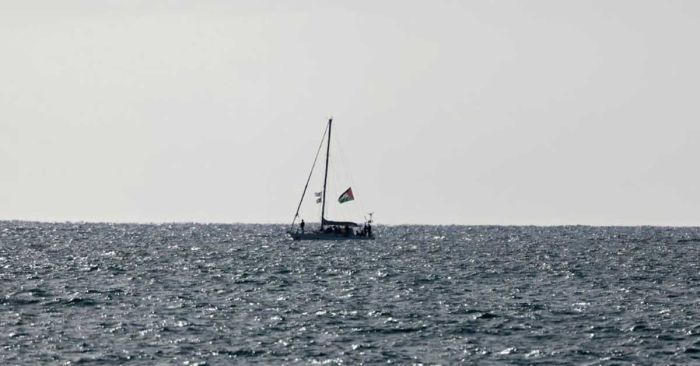 Se mantiene flotilla Sumud como &uacute;nico barco en el Mediterr&aacute;neo tras operativo de Israel