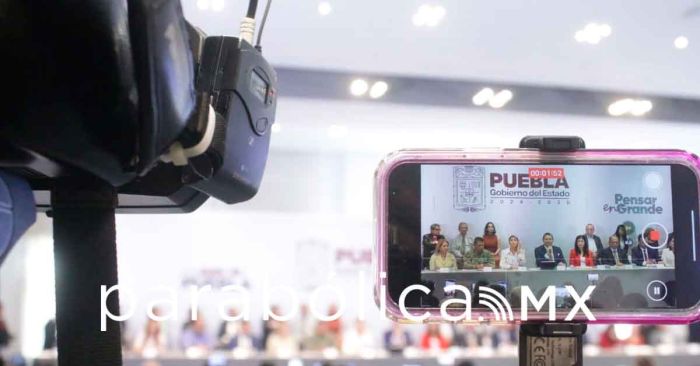 Encabeza Armenta la mañanera de Puebla