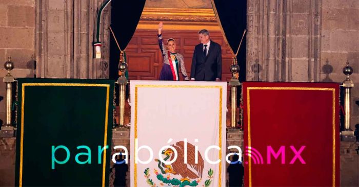 Honra Sheinbaum a Leona Vicario al montar una Guardia de Honor previo al Grito