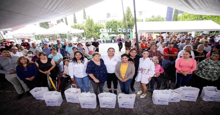 Realizan segunda entrega de apoyos alimentarios en San Andrés Cholula