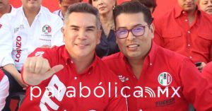 Apresura Camarillo demolición del PRI