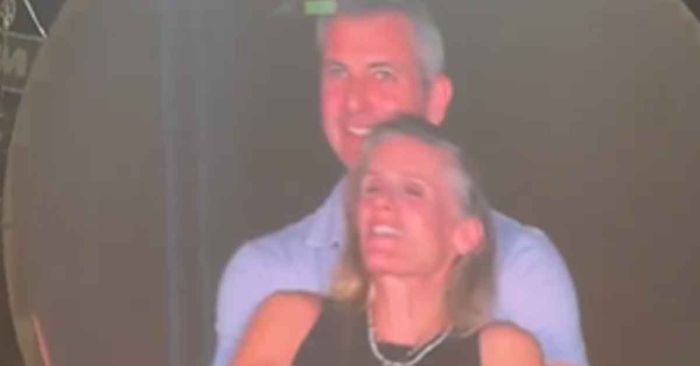 Exhibe Coldplay a pareja infiel; responsable culpa a la banda