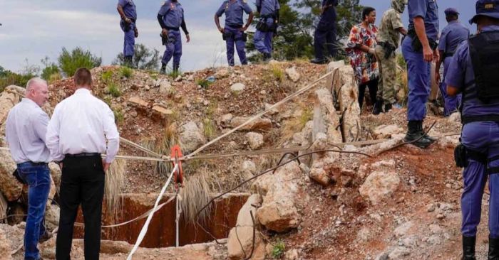 Recuperan 60 cuerpos de mina de oro al norte de Sudáfrica