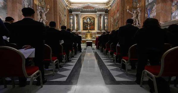 Alistan detalles para iniciar el c&oacute;nclave, los Cardenales ya est&aacute;n instalados en el Vaticano