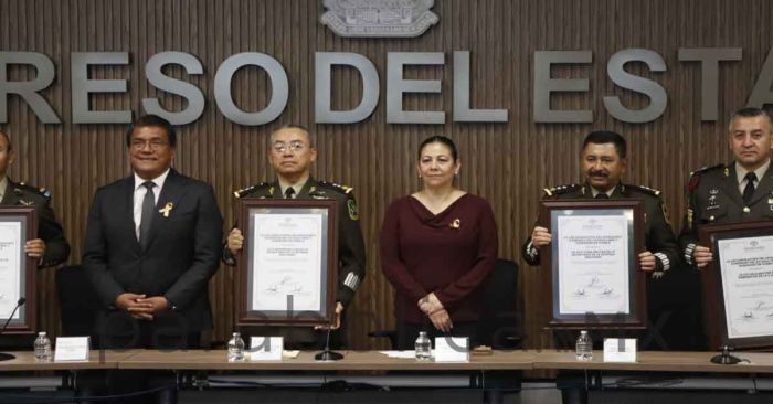 Reconoce Congreso a militares por 112 Aniversario del Ejército Mexicano