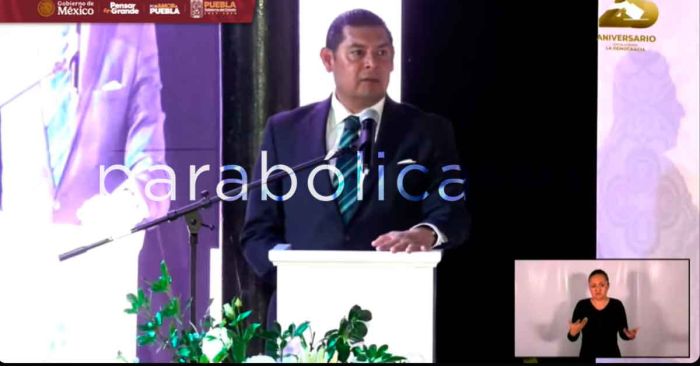 Conmemora Armenta el 25 Aniversario del Instituto Electoral del Estado de Puebla