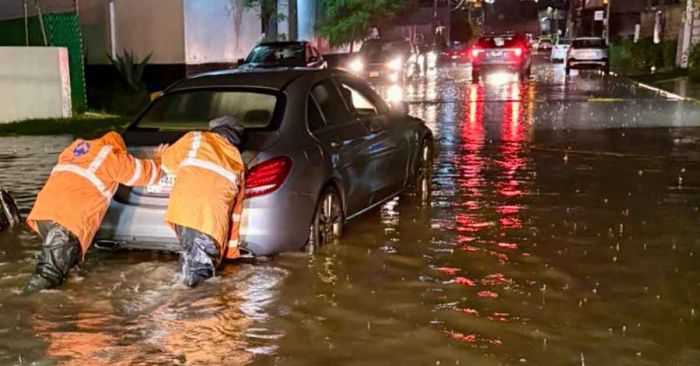Atiende San Andr&eacute;s Cholula emergencias por lluvias