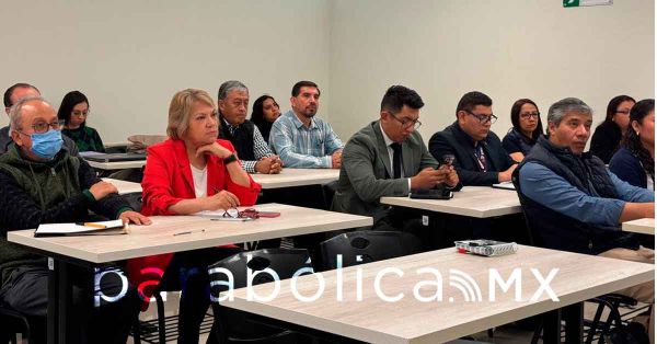 Supera IPMP mil inscripciones en cursos para el Magisterio Poblano