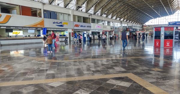 Podr&aacute;n viajar con descuentos estudiantes y maestros en vacaciones